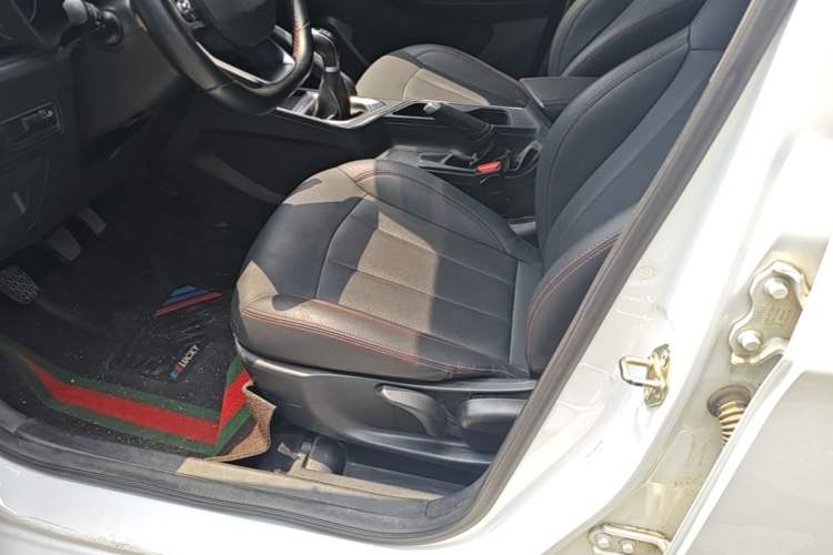 Used Geely Auto Vision X3 2021 PRO 1.5L Manual Elite Model Left Front Seat