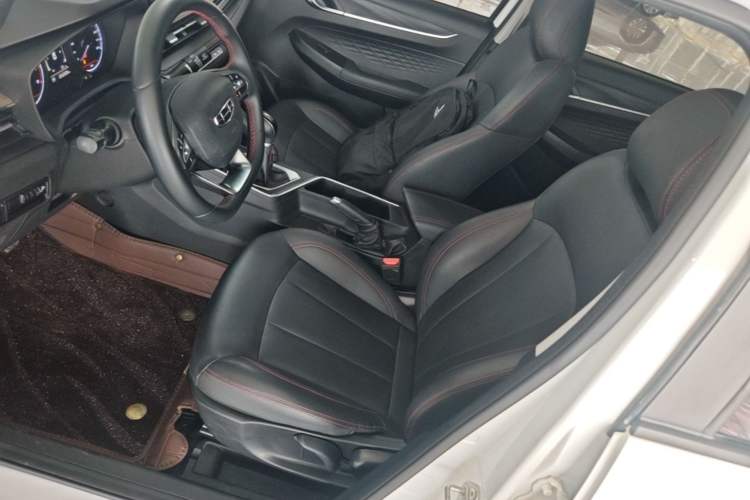 Used Geely Auto Vision X3 2021 PRO 1.5L Manual Elite Model Left Front Seat