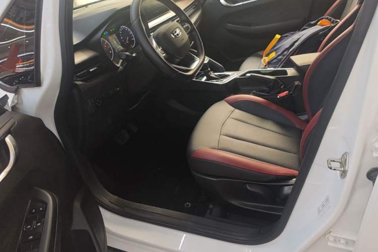 Used Geely Auto Vision X3 2021 PRO 1.5L CVT Deluxe Model Left Front Seat