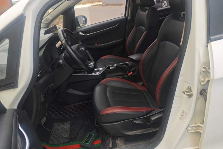 Used Geely Auto Vision X3 2021 PRO 1.5L CVT Deluxe Model Left Front Seat