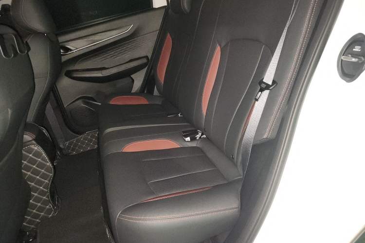 Used Geely Auto Vision X3 2021 PRO 1.5L CVT Deluxe Model Left Rear Seat