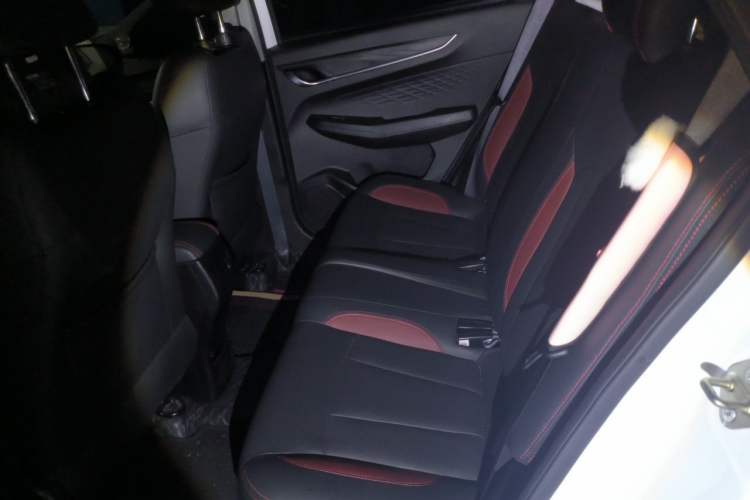 Used Geely Auto Vision X3 2021 PRO 1.5L CVT Deluxe Model Left Rear Seat