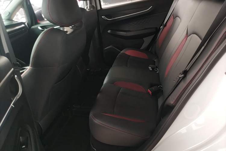 Used Geely Auto Vision X3 2021 PRO 1.5L CVT Deluxe Model Left Rear Seat