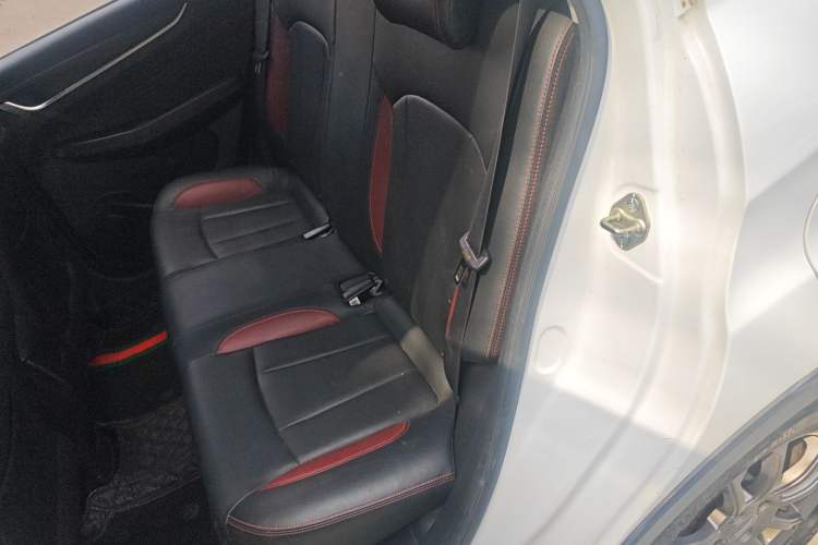 Used Geely Auto Vision X3 2021 PRO 1.5L CVT Deluxe Model Left Rear Seat