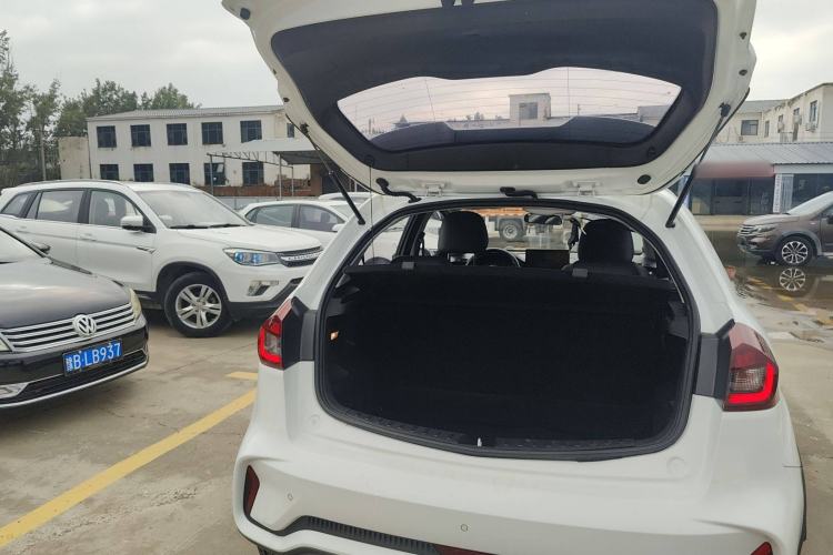 Used Geely Auto Vision X3 2021 PRO 1.5L CVT Deluxe Model Left Rear Seat