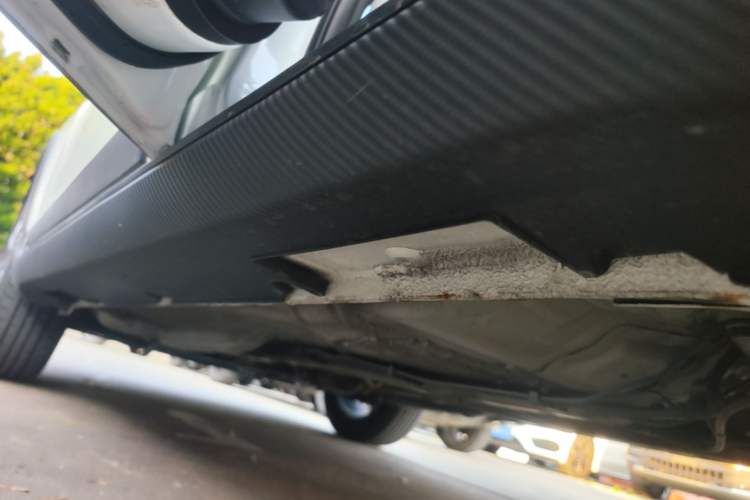 Used Geely Auto Vision X3 2021 PRO 1.5L CVT Deluxe Model Left Side Sill
