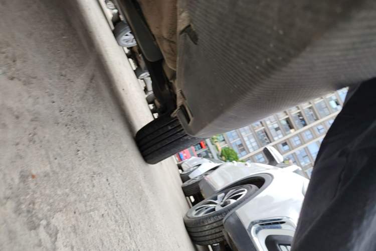 Used Geely Auto Vision X3 2021 PRO 1.5L CVT Deluxe Model Left Side Sill