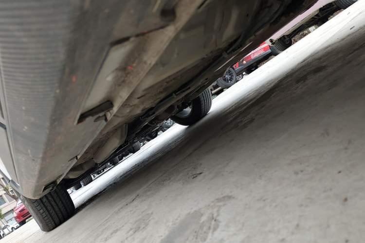 Used Geely Auto Vision X3 2021 PRO 1.5L CVT Deluxe Model Left Side Sill