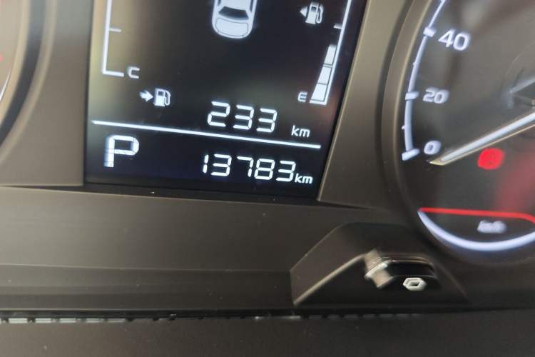 Used Geely Auto Vision X3 2021 PRO 1.5L CVT Deluxe Model Odometer Close Up