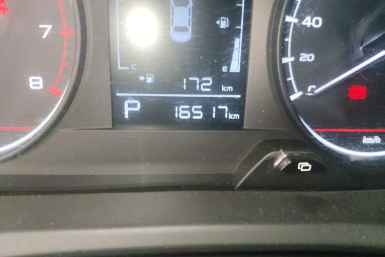 Used Geely Auto Vision X3 2021 PRO 1.5L CVT Deluxe Model Odometer Close Up