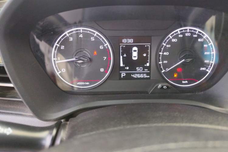 Used Geely Auto Vision X3 2021 PRO 1.5L CVT Deluxe Model Odometer Close Up