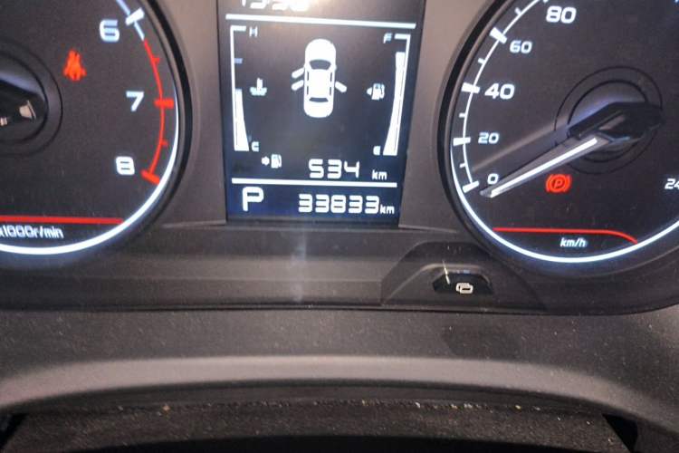Used Geely Auto Vision X3 2021 PRO 1.5L CVT Deluxe Model Odometer Close Up