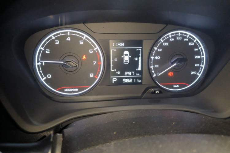 Used Geely Auto Vision X3 2021 PRO 1.5L CVT Deluxe Model Odometer Close Up