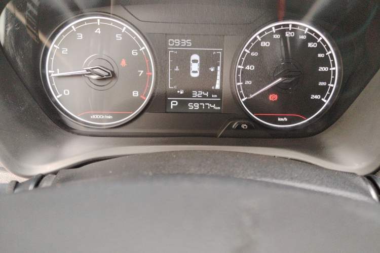Used Geely Auto Vision X3 2021 PRO 1.5L CVT Deluxe Model Odometer Close Up