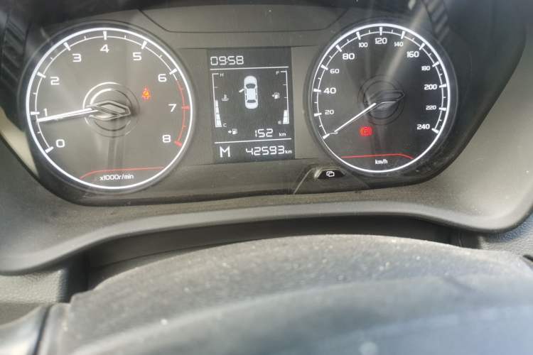 Used Geely Auto Vision X3 2021 PRO 1.5L Manual Elite Model Odometer Close Up