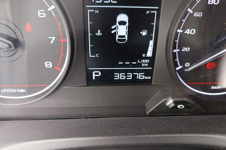 Used Geely Auto Vision X3 2021 PRO 1.5L CVT Deluxe Model Odometer Close Up
