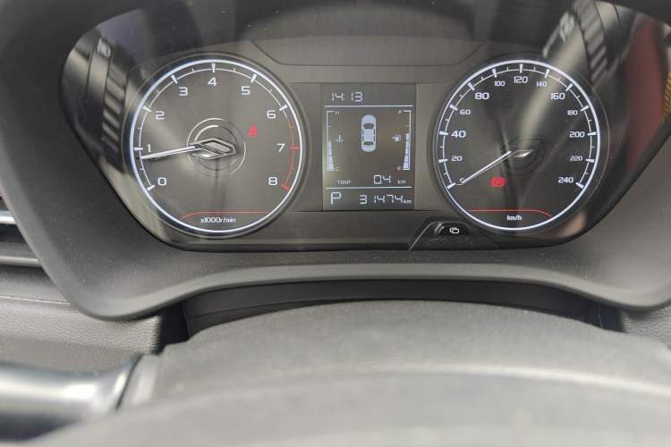 Used Geely Auto Vision X3 2021 PRO 1.5L CVT Deluxe Model Odometer Close Up