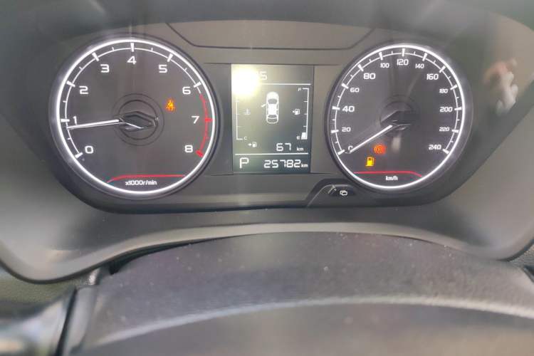 Used Geely Auto Vision X3 2021 PRO 1.5L CVT Deluxe Model Odometer Close Up