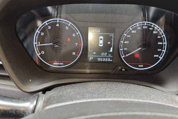Used Geely Auto Vision X3 2021 PRO 1.5L CVT Deluxe Model Odometer Close Up