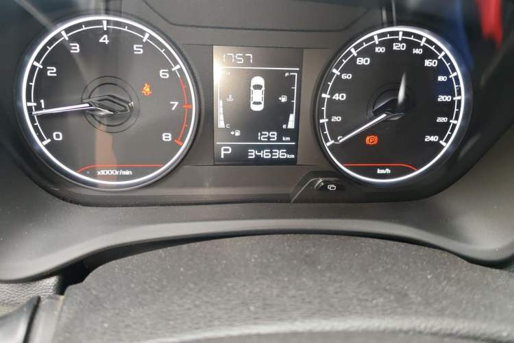 Used Geely Auto Vision X3 2021 PRO 1.5L CVT Deluxe Model Odometer Close Up