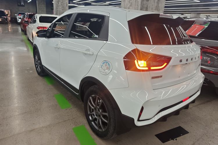 Used Geely Auto Vision X3 2021 PRO 1.5L CVT Deluxe Model Rear Left 45 Deg