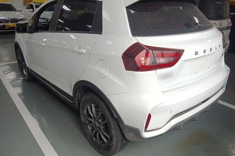 Used Geely Auto Vision X3 2021 PRO 1.5L CVT Deluxe Model Rear Left 45 Deg