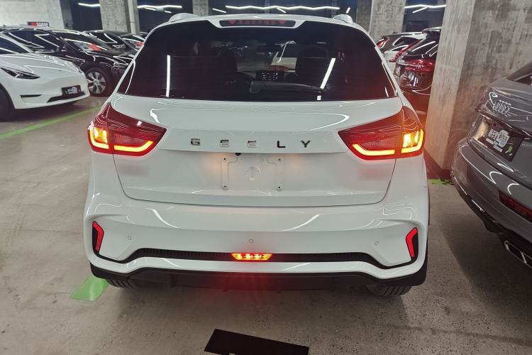 Used Geely Auto Vision X3 2021 PRO 1.5L CVT Deluxe Model Rear