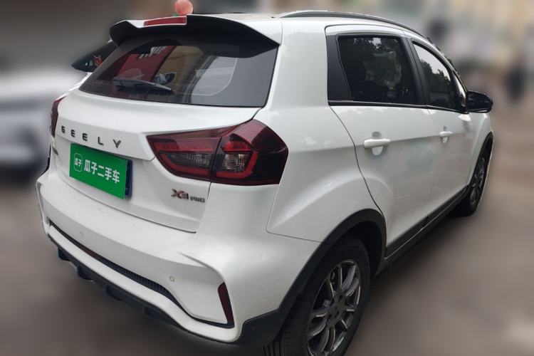 Used Geely Auto Vision X3 2021 PRO 1.5L CVT Deluxe Model Rear Right 45 Deg