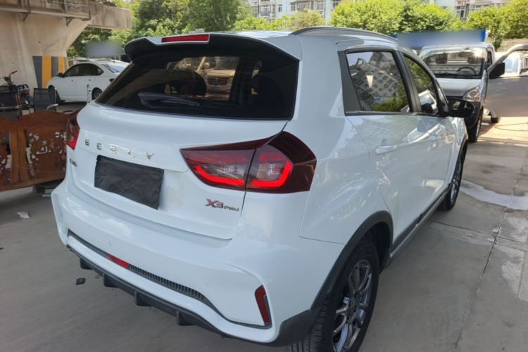 Used Geely Auto Vision X3 2021 PRO 1.5L CVT Deluxe Model Rear Right 45 Deg