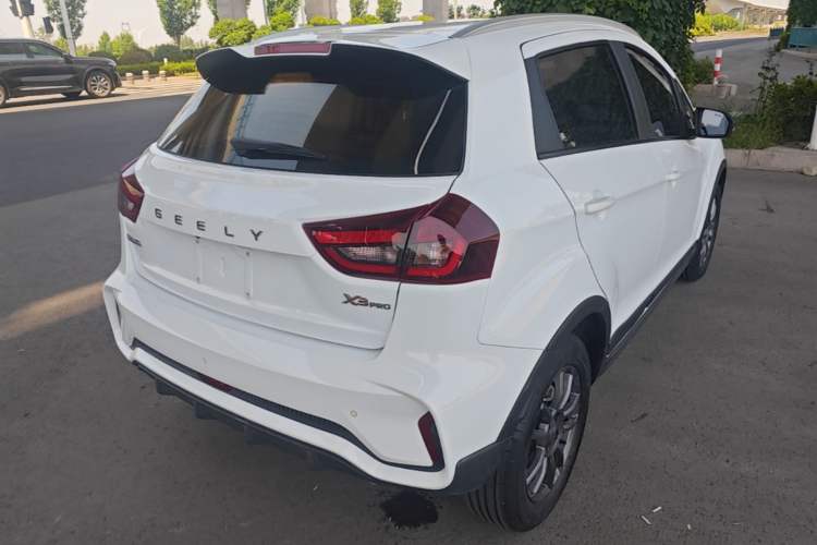 Used Geely Auto Vision X3 2021 PRO 1.5L CVT Deluxe Model Rear Right 45 Deg