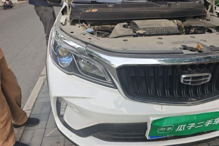Used Geely Auto Vision X3 2021 PRO 1.5L CVT Deluxe Model Right Front Headlight