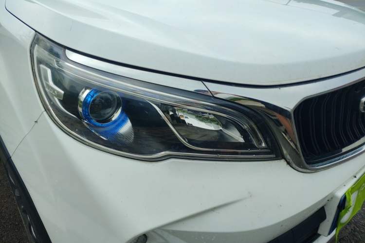 Used Geely Auto Vision X3 2021 PRO 1.5L CVT Deluxe Model Right Front Headlight