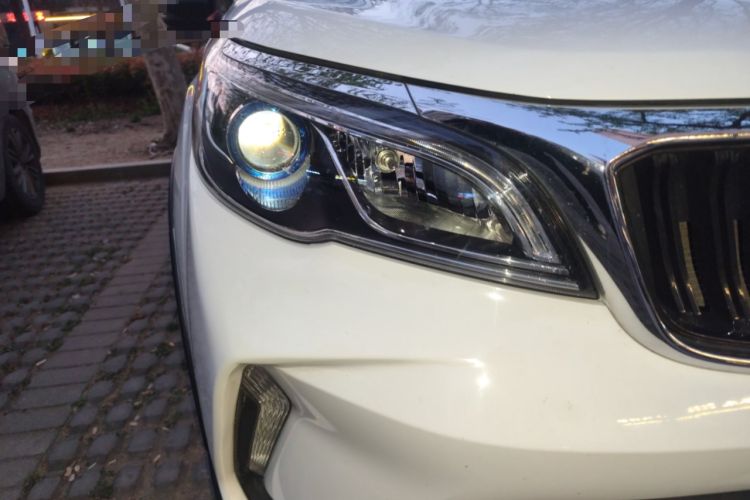 Used Geely Auto Vision X3 2021 PRO 1.5L CVT Deluxe Model Right Front Headlight