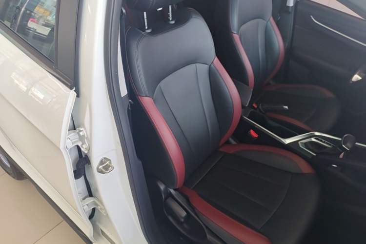 Used Geely Auto Vision X3 2021 PRO 1.5L CVT Deluxe Model Right Front Seat