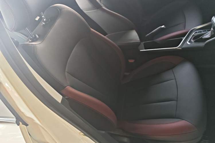 Used Geely Auto Vision X3 2021 PRO 1.5L CVT Deluxe Model Right Front Seat