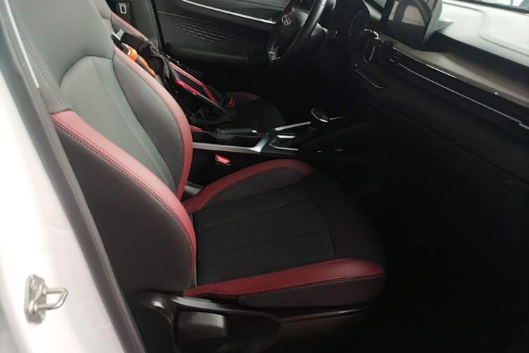 Used Geely Auto Vision X3 2021 PRO 1.5L CVT Deluxe Model Right Front Seat