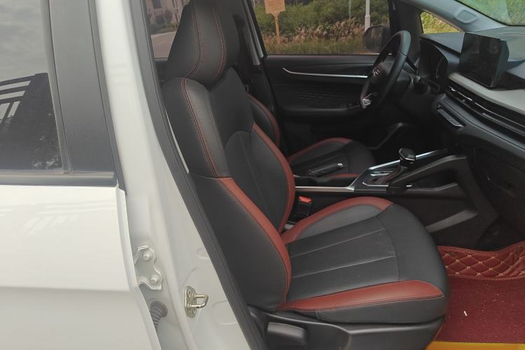 Used Geely Auto Vision X3 2021 PRO 1.5L CVT Deluxe Model Right Front Seat