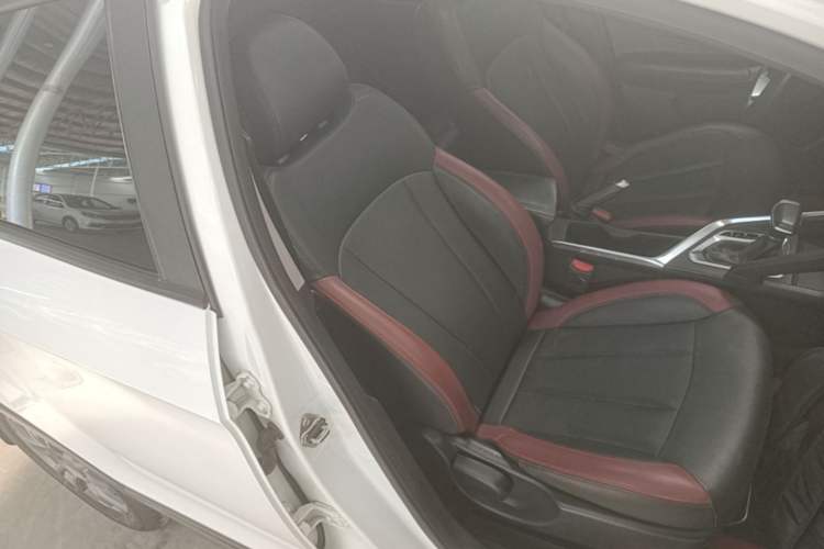 Used Geely Auto Vision X3 2021 PRO 1.5L CVT Deluxe Model Right Front Seat