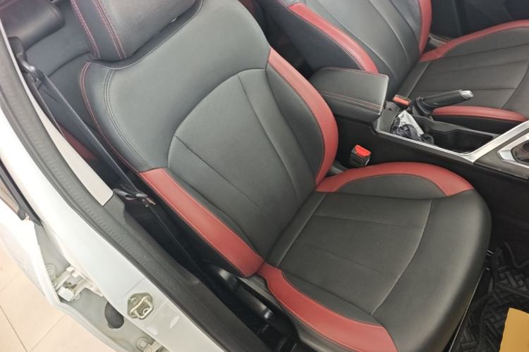 Used Geely Auto Vision X3 2021 PRO 1.5L CVT Deluxe Model Right Front Seat