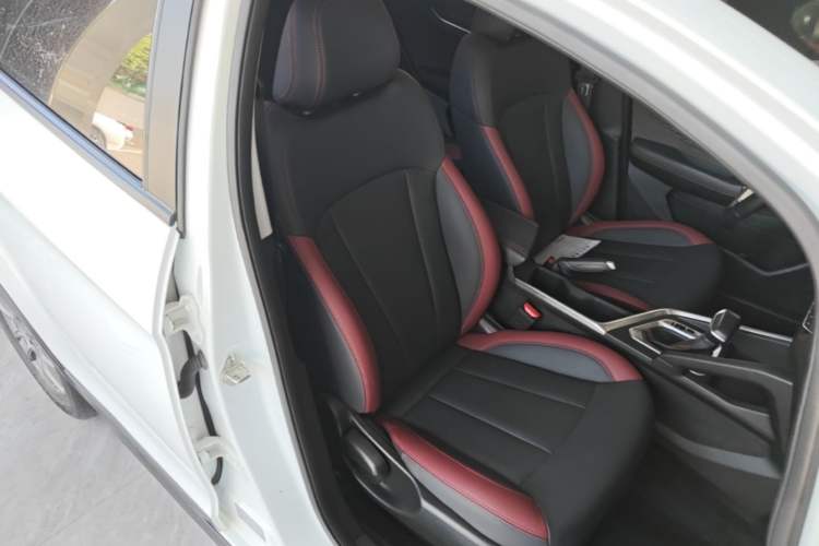 Used Geely Auto Vision X3 2021 PRO 1.5L CVT Deluxe Model Right Front Seat