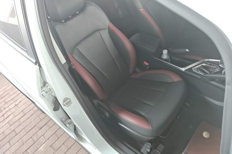 Used Geely Auto Vision X3 2021 PRO 1.5L CVT Deluxe Model Right Front Seat