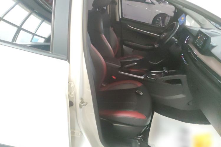 Used Geely Auto Vision X3 2021 PRO 1.5L CVT Deluxe Model Right Front Seat