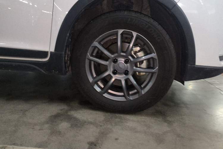 Used Geely Auto Vision X3 2021 PRO 1.5L CVT Deluxe Model Right Front Wheel Hub