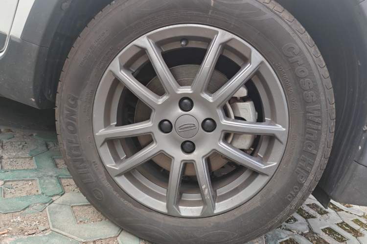 Used Geely Auto Vision X3 2021 PRO 1.5L CVT Deluxe Model Right Front Wheel Hub