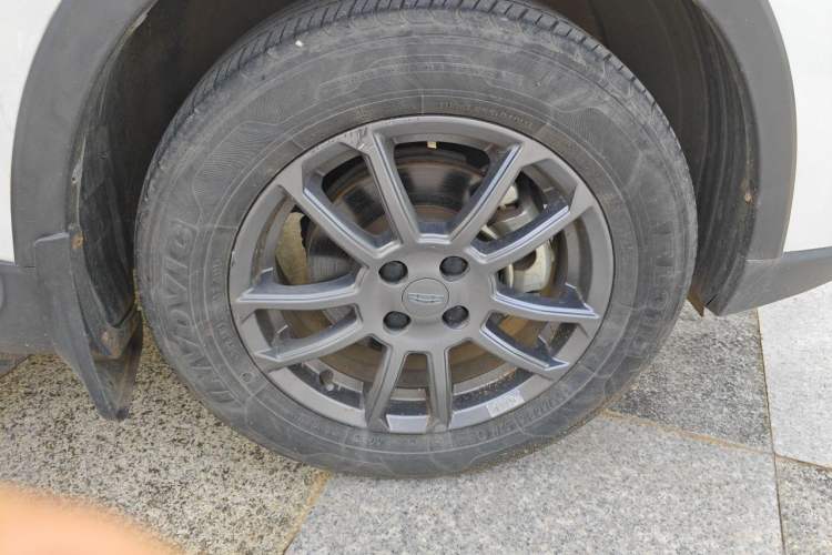 Used Geely Auto Vision X3 2021 PRO 1.5L CVT Deluxe Model Right Front Wheel Hub