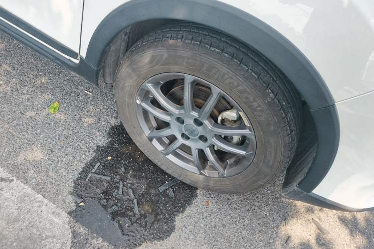 Used Geely Auto Vision X3 2021 PRO 1.5L CVT Deluxe Model Right Front Wheel Hub