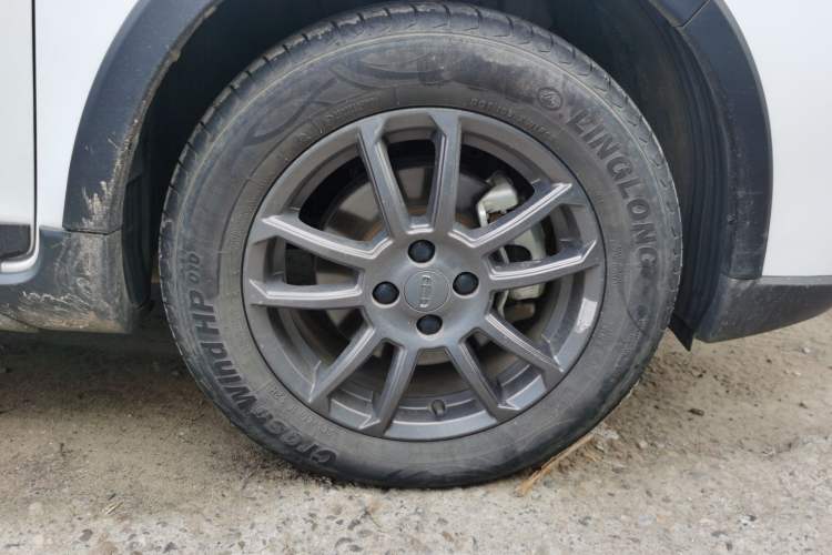 Used Geely Auto Vision X3 2021 PRO 1.5L CVT Deluxe Model Right Front Wheel Hub