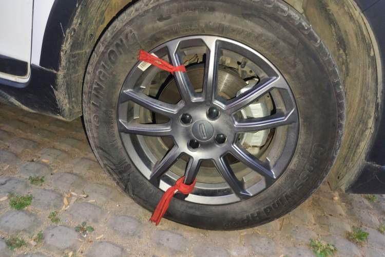 Used Geely Auto Vision X3 2021 PRO 1.5L CVT Deluxe Model Right Front Wheel Hub