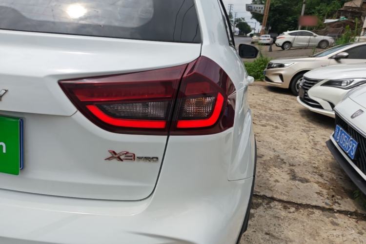 Used Geely Auto Vision X3 2021 PRO 1.5L Manual Elite Model Right Rear Taillight