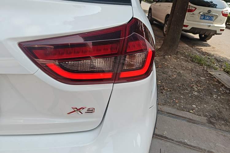 Used Geely Auto Vision X3 2021 PRO 1.5L CVT Deluxe Model Right Rear Taillight